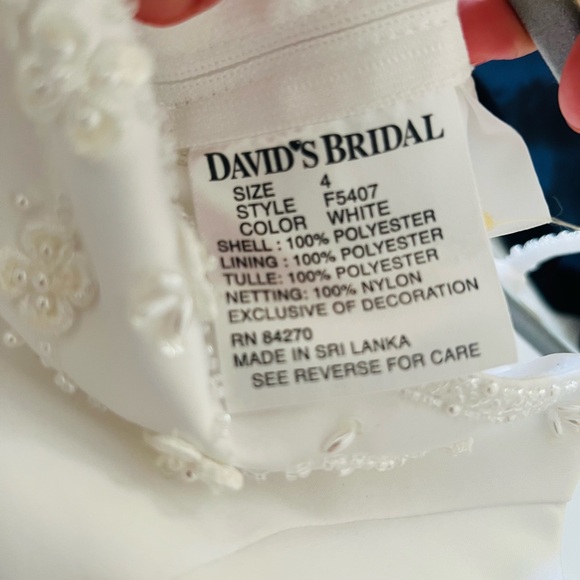 Size 4T ~ Stunning David’s Bridal Flower Girl Dress! - Picture 8 of 8